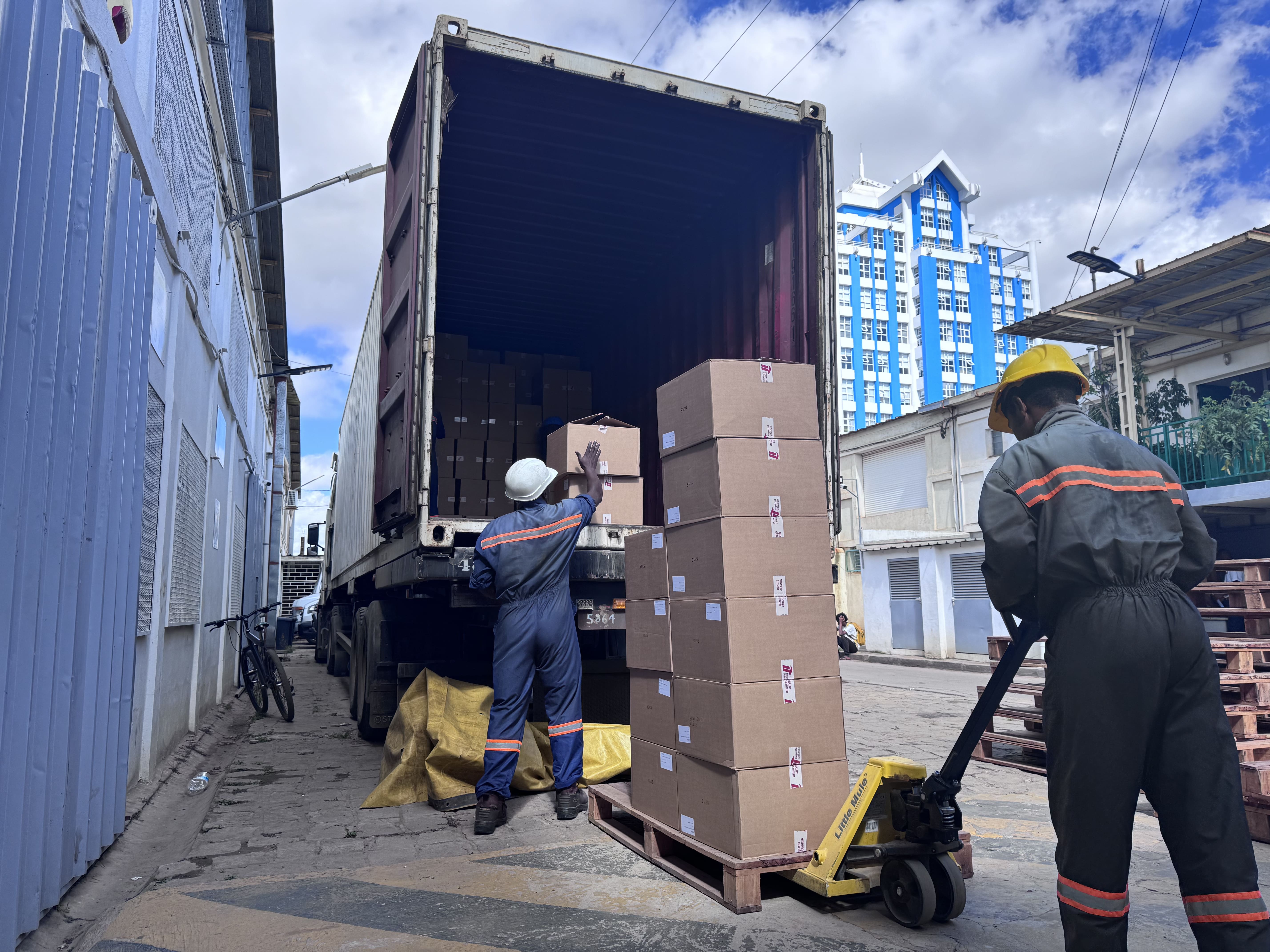 Services de manutention et logistique